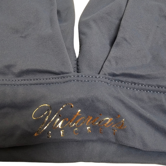 Victoria's Secret Gray Plunge Bralette Unpadded Soft Large - Picture 3 of 7